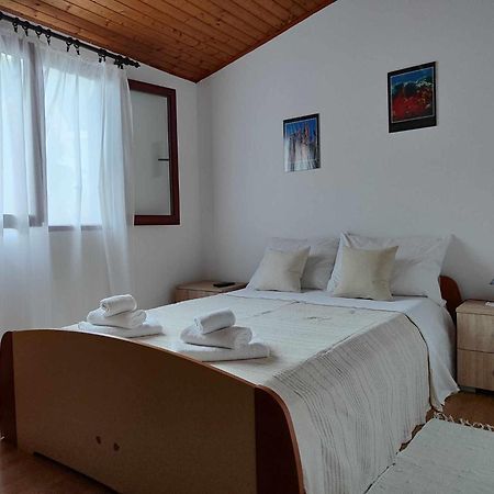 Apartments By The Sea Basina, Hvar - 116 วรอสกา ภายนอก รูปภาพ