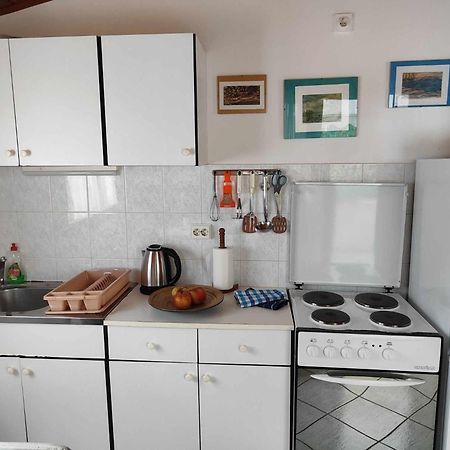 Apartments By The Sea Basina, Hvar - 116 วรอสกา ภายนอก รูปภาพ